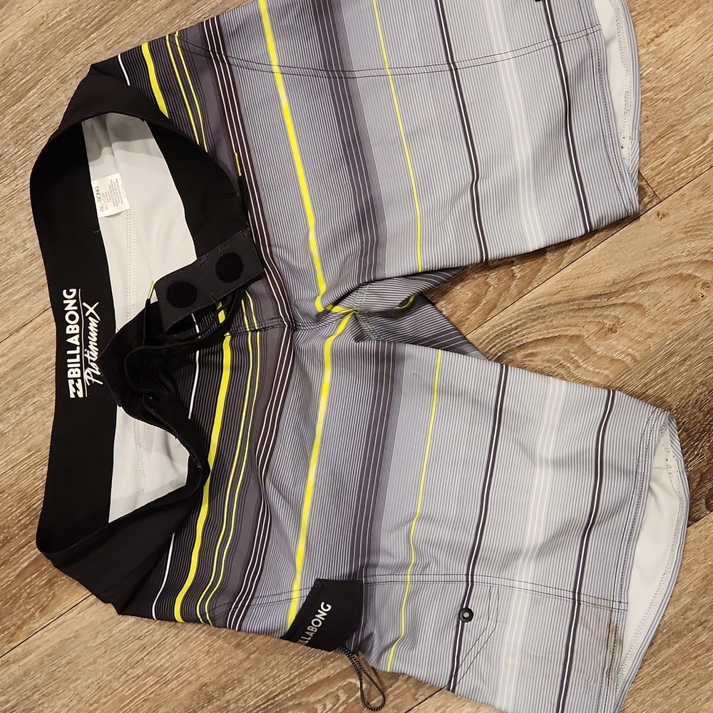 Billabong shorts / Swimmers
